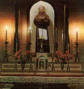 The beautiful altar of St. Francis where Padre Pio celebrated Mass for many years.