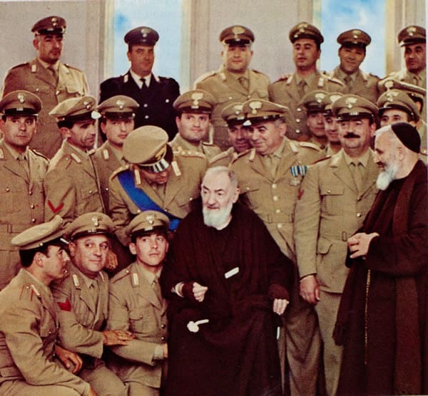 A blue and white facebook logo with black background